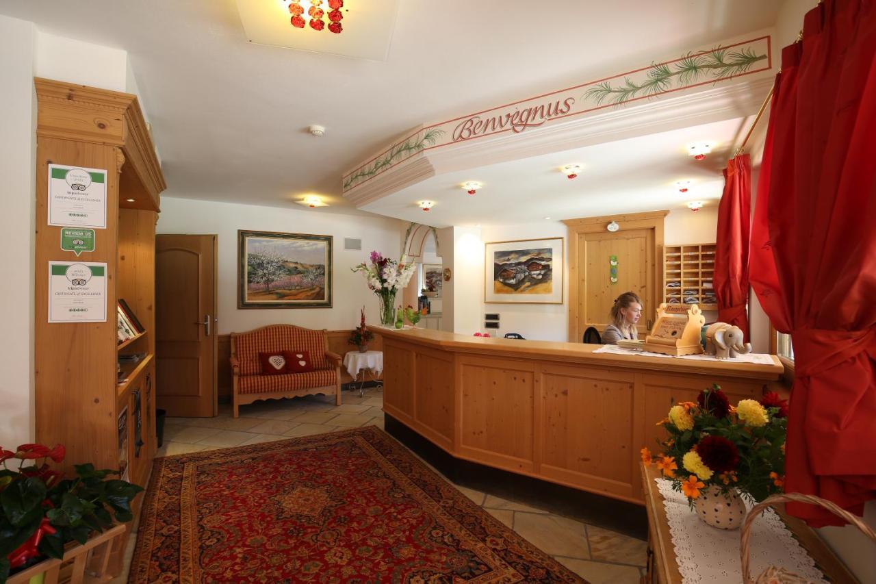 Hotel Mesdi Arabba Exterior foto